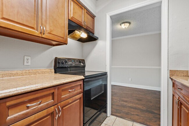 Building Photo - Serravella - 375-204