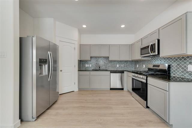 Building Photo - 1588 Forge Pond Ln