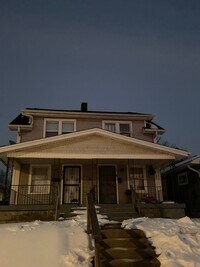 Building Photo - 861 N Drexel Ave