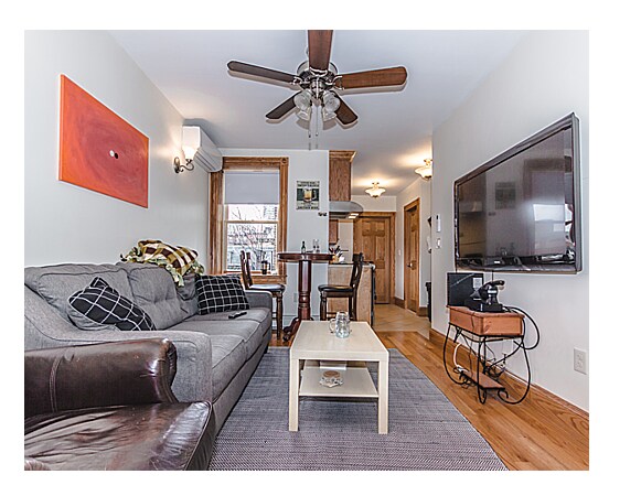 Building Photo - 14 S Russell St