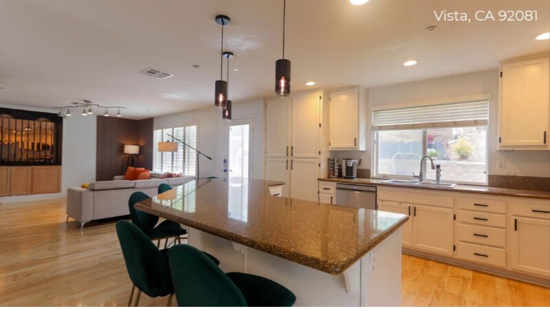 Building Photo - 1630 Magnolia Cir