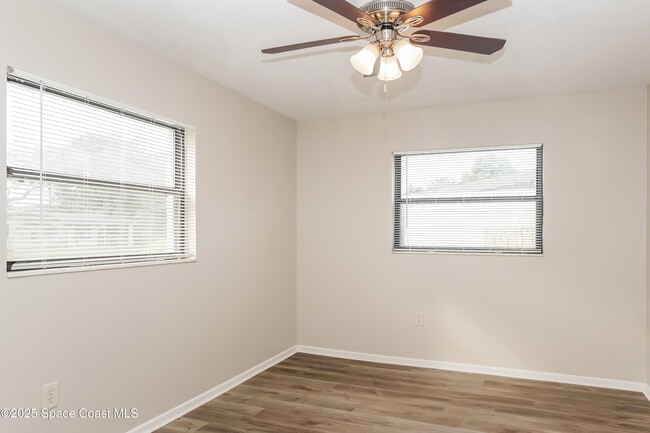 Building Photo - 1159 Heather Glen Cir