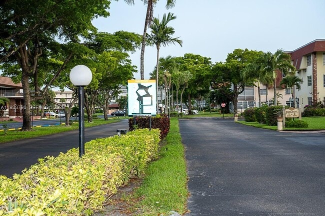 Building Photo - 2861 NW 47th Terrace