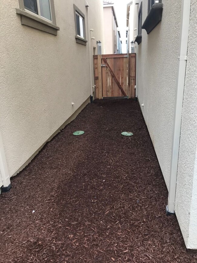 Building Photo - 3 Bed| 2.5 Bath | 1632 SF | Two Car Garage | Two Story | Tenant pays $175 monthly for WS&G