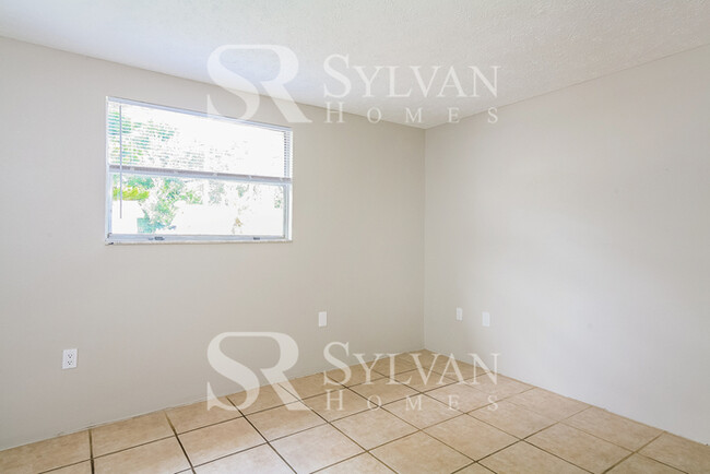 Building Photo - The Lifestyle You Deserve.