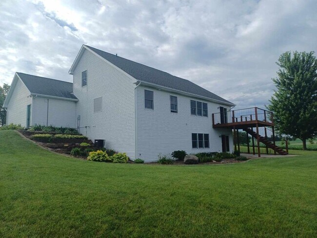 Building Photo - 70203 Co Rd 25