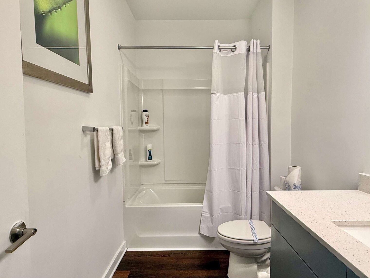 Building Photo - 542 Boulevard NE