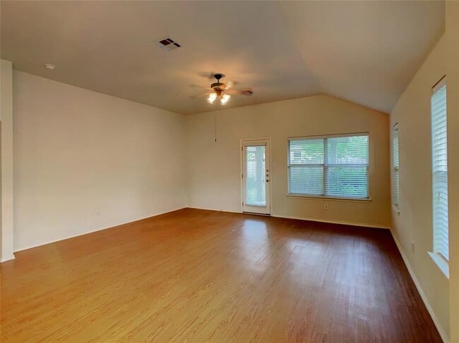 Building Photo - 1108 Alexandria Way