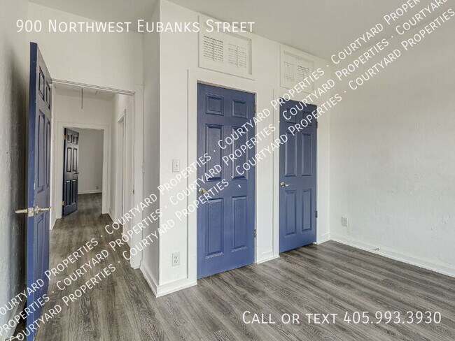 Building Photo - 900 NW Eubanks St