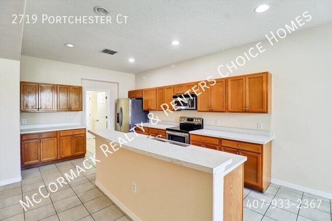 Building Photo - 2719 Portchester Ct