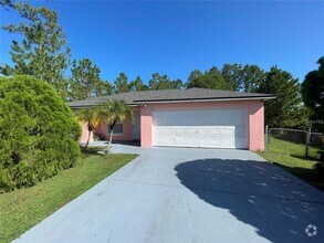 Building Photo - 821 Savona Pl