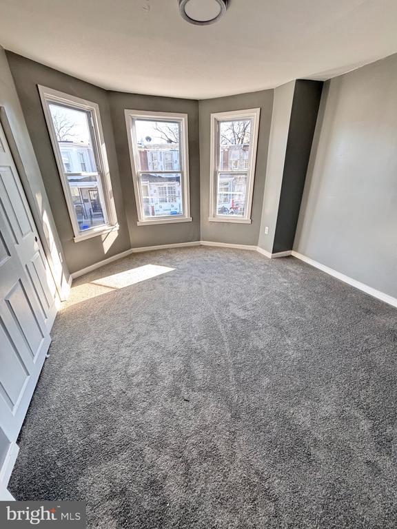 Building Photo - 5715 Belmar St