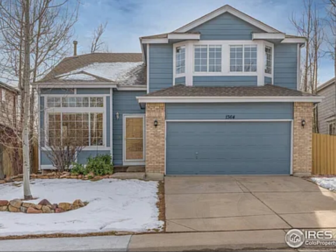 Building Photo - 1364 E Weldona Way