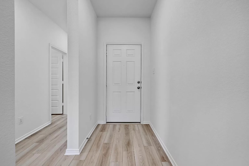 Building Photo - 216 Skipping Stone Run