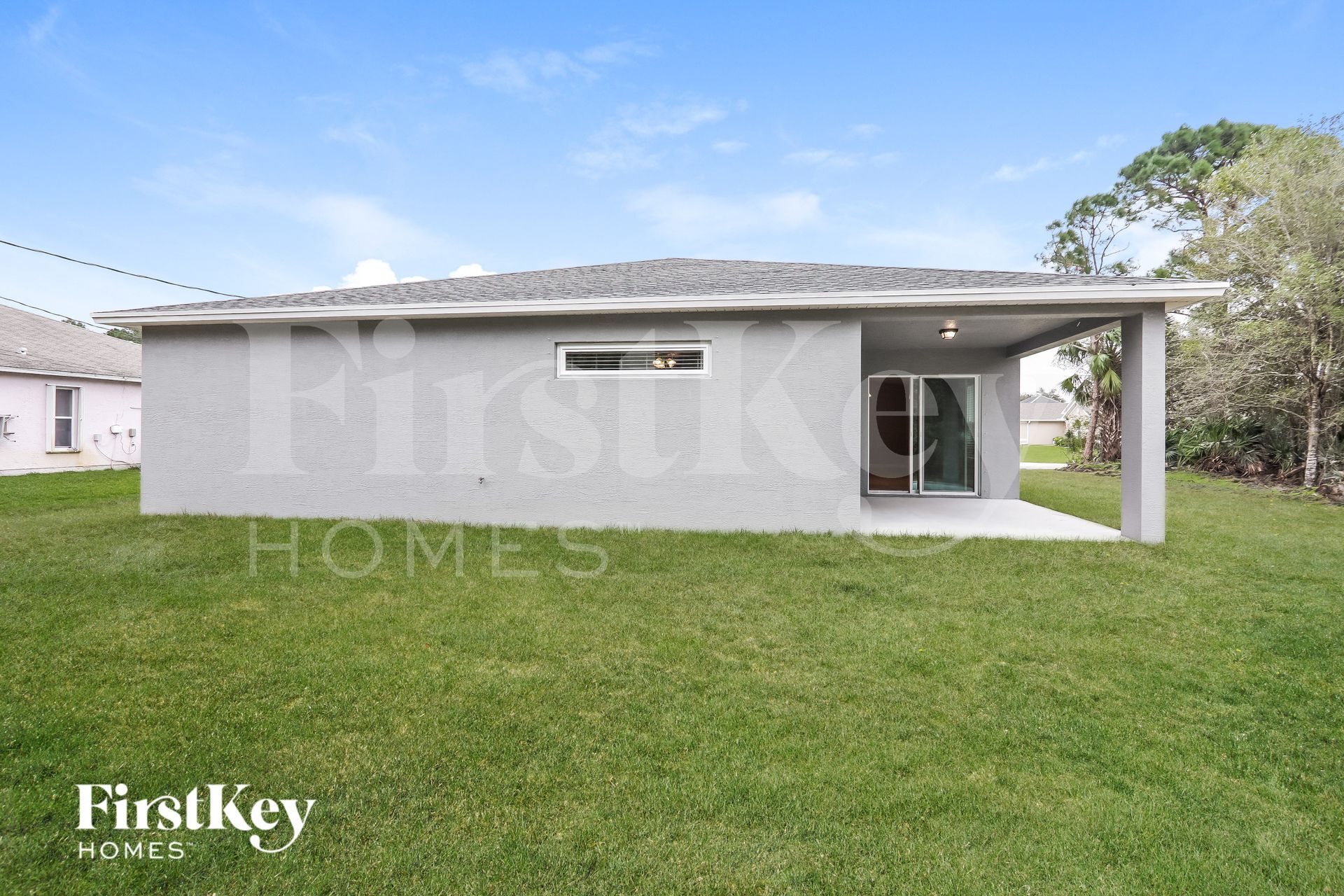 Building Photo - 1732 SW Hilola Ln