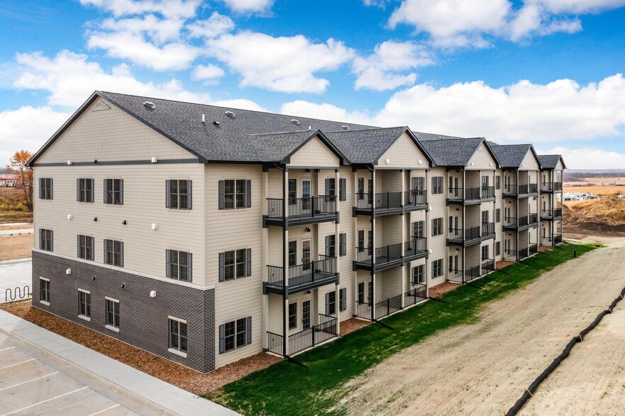 Building Photo - Harvest Lofts