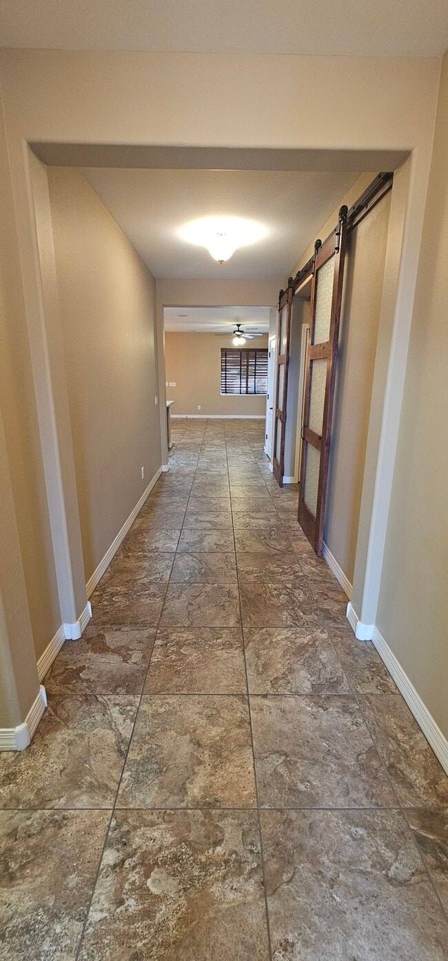 Building Photo - Welton Place