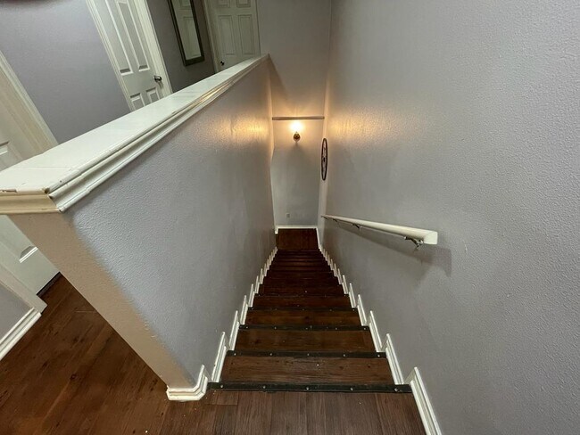 Building Photo - 411 N 48th St