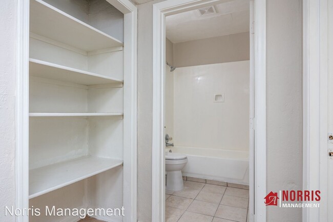 Building Photo - 2 br, 1 bath House - 516 N Roosevelt Ave