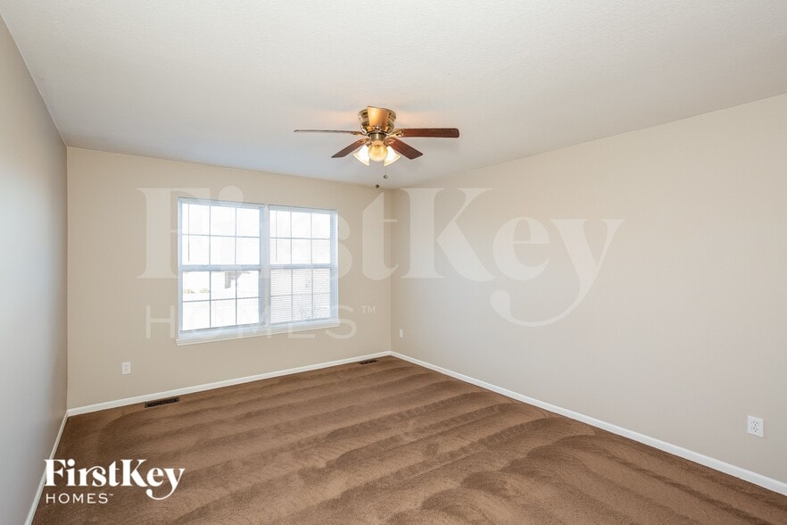 Building Photo - 896 Preakness Dr