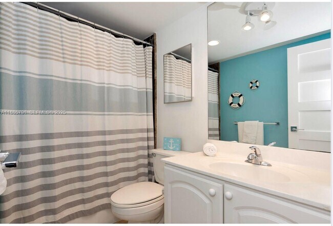 Building Photo - 3901 S Ocean Dr