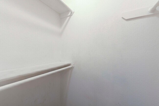 Building Photo - COMING SOON !