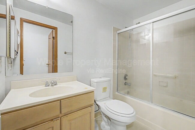 Building Photo - 1504 S Ouray Cir