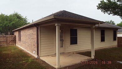 Building Photo - 105Wistoria Court