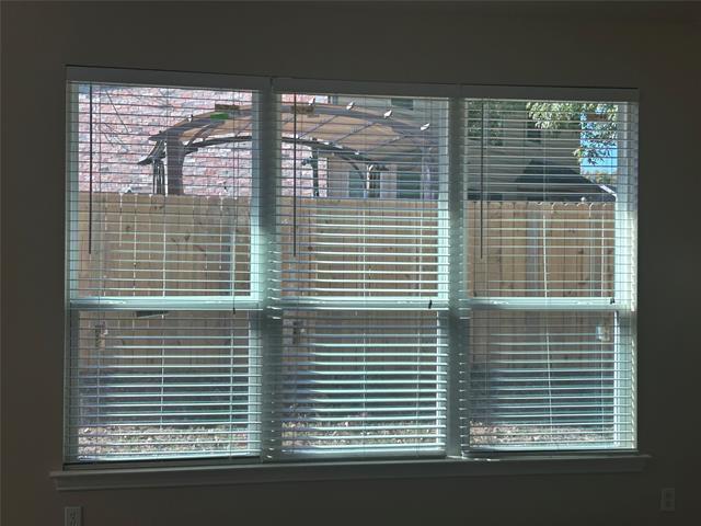 Building Photo - 2809 Blue Heron Dr