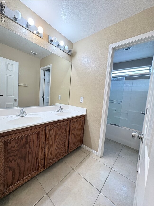 Building Photo - 5014 Golden Antelope Way