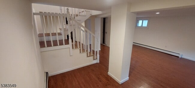 Building Photo - 180 N 16th St
