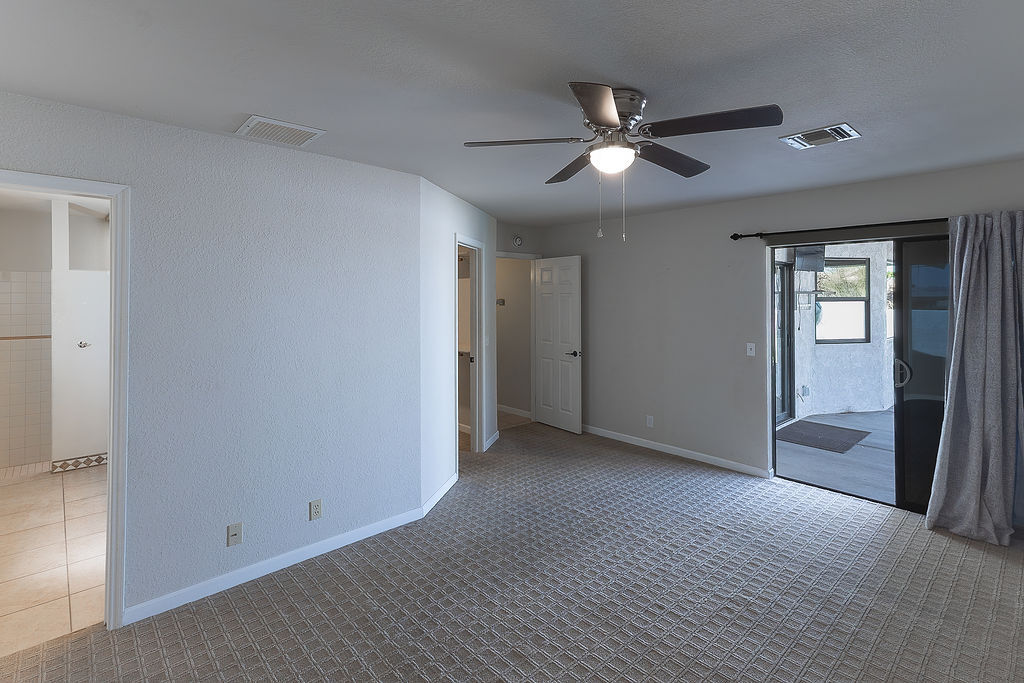 Building Photo - 3385 Poppy Trail Dr