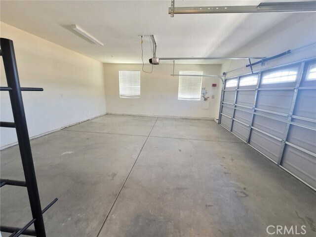 Building Photo - 16192 Mesa Largo St