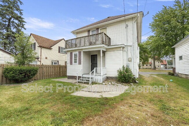 Building Photo - 3712 S Anthony Blvd