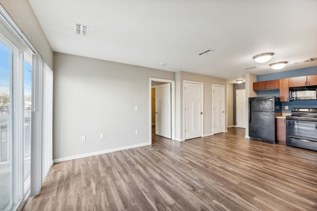 Building Photo - Blairs Ferry