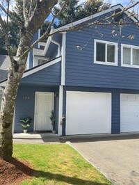Building Photo - 3-Bedroom Silverdale Ridgetop near Island Lake.