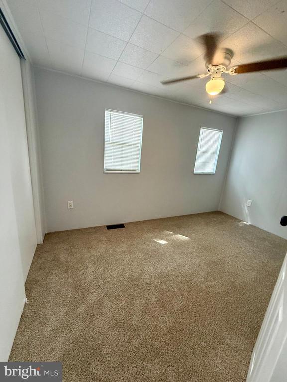 Building Photo - 603 Sherwood Pl