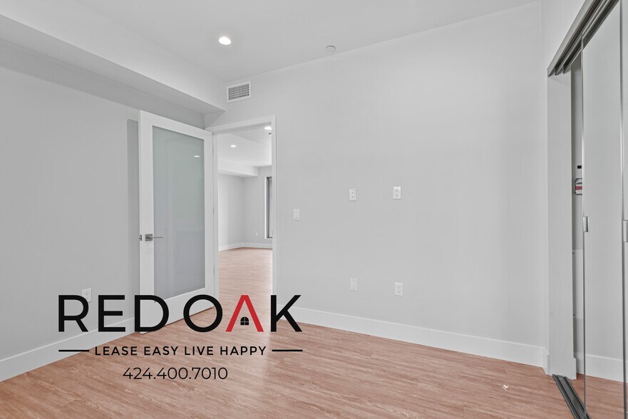 Building Photo - 5550 Bonner Ave