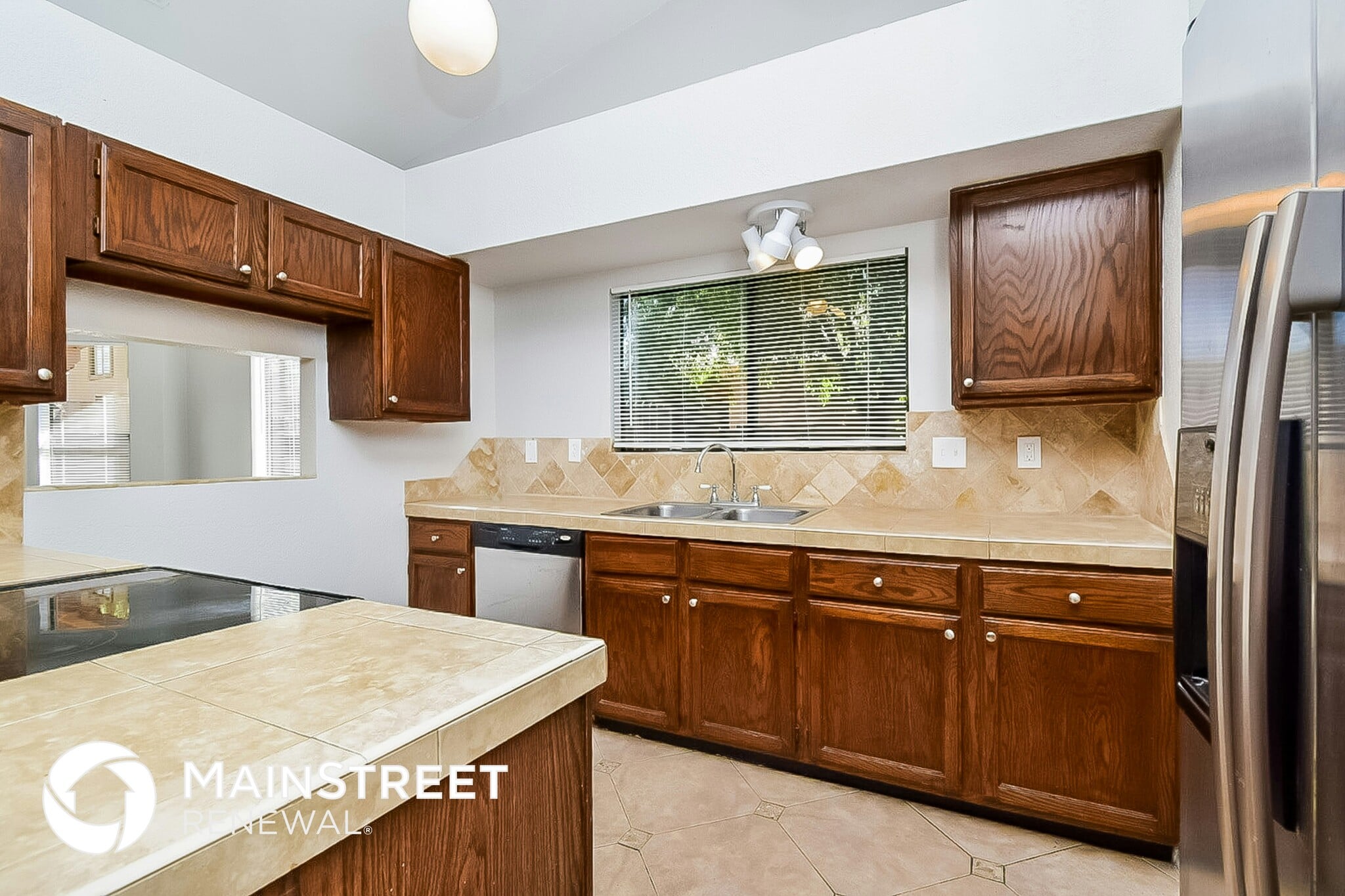 Building Photo - 1659 Oakhaven Pl