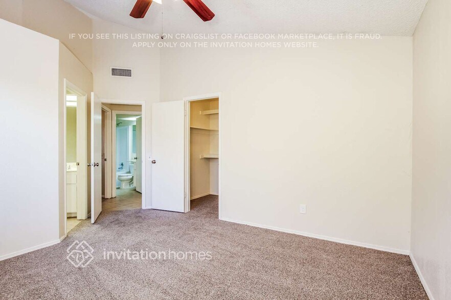 Building Photo - 3317 W Potter Dr