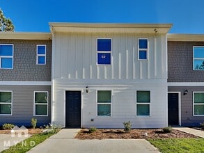 Building Photo - 1826 Carrington Dr