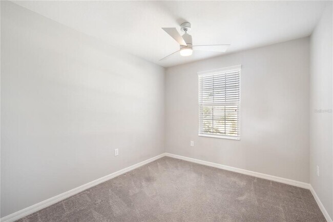 Building Photo - 7042 Summer Holly Pl