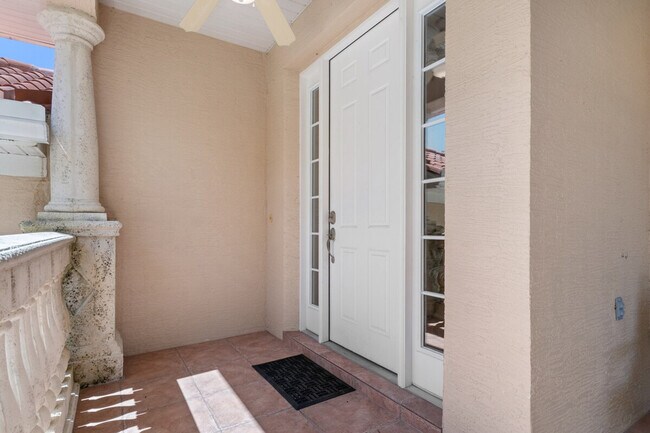 Building Photo - 4765 S Amstel Dr