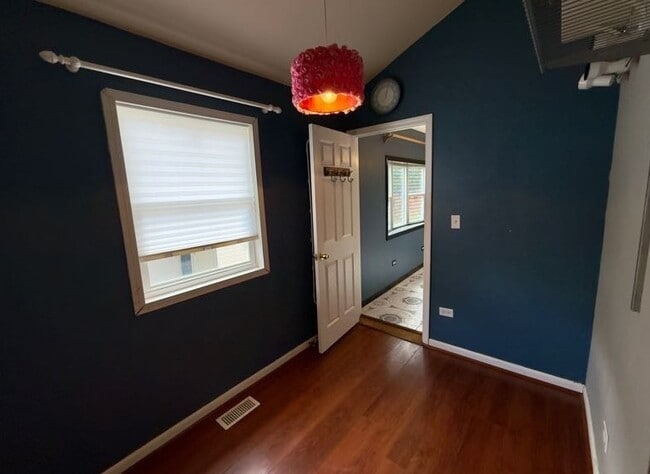 Building Photo - 24633 W Passavant Ave