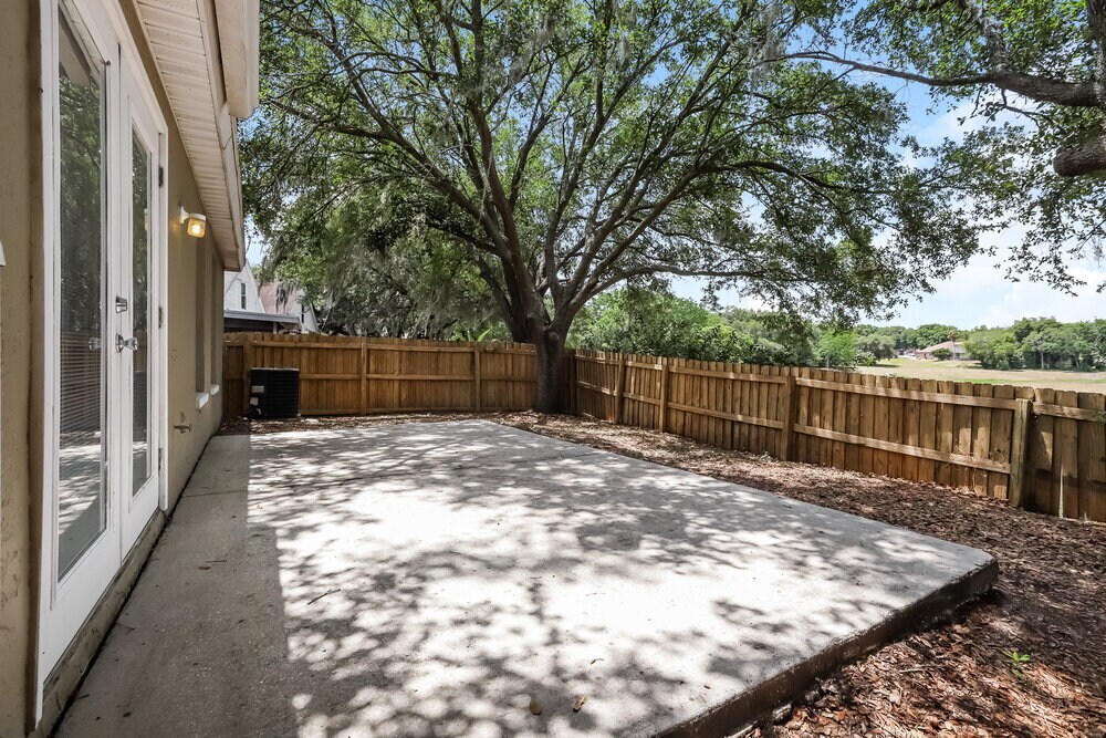 Building Photo - 624 Cape Cod Cir