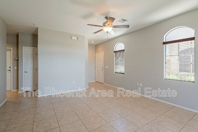 Building Photo - 1350 S Greenfield Rd