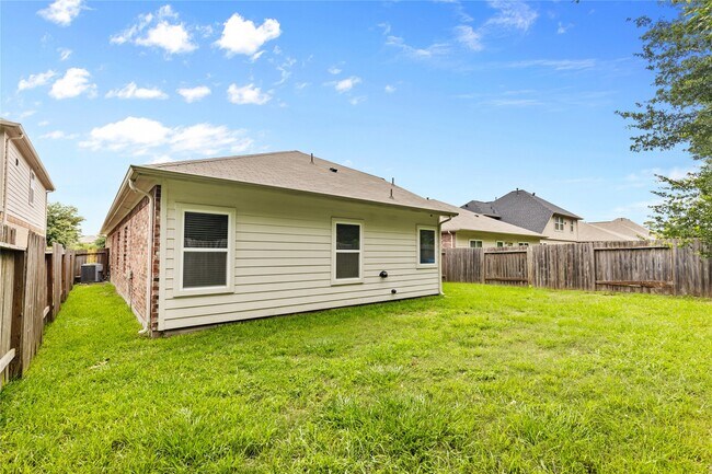 Building Photo - 22810 Highland Bluff Ln