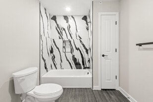 Building Photo - 108 Fleming Ave