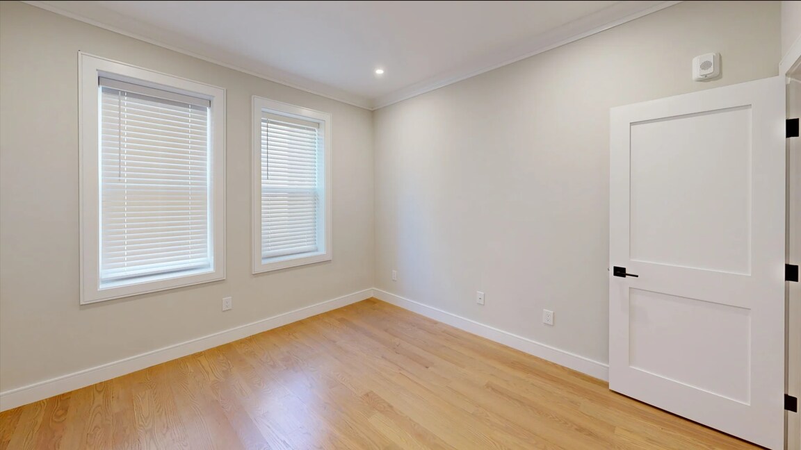 Building Photo - 161 Allston St