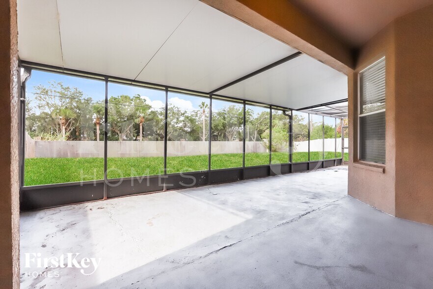 Building Photo - 8636 Sandy Plains Dr